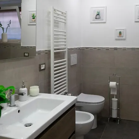 Zen Garden - Netflix, Wi-fi E Relax Apartment *